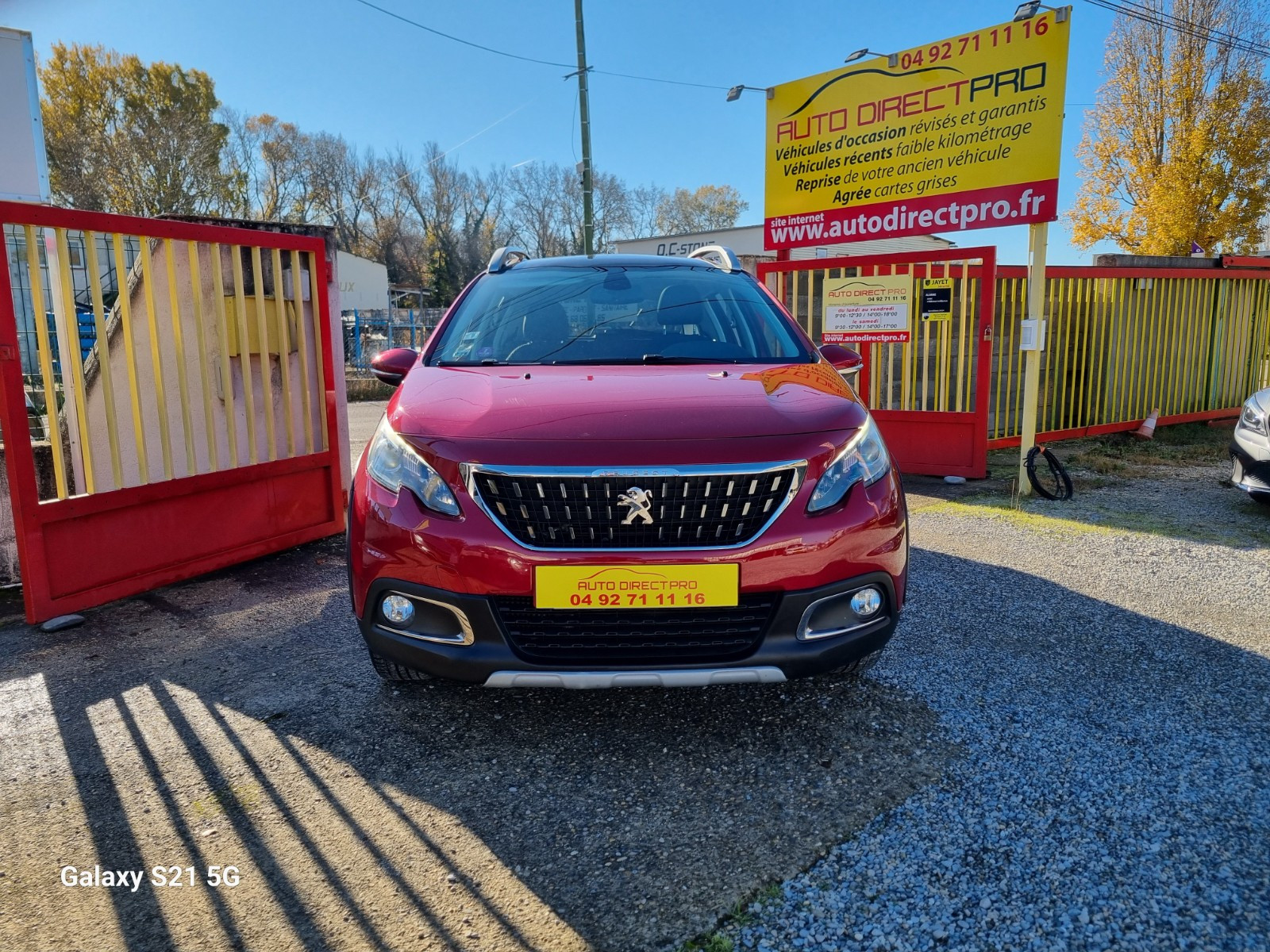 Peugeot – 2008 – 4×4 / SUV / Crossover – essence – Rouge